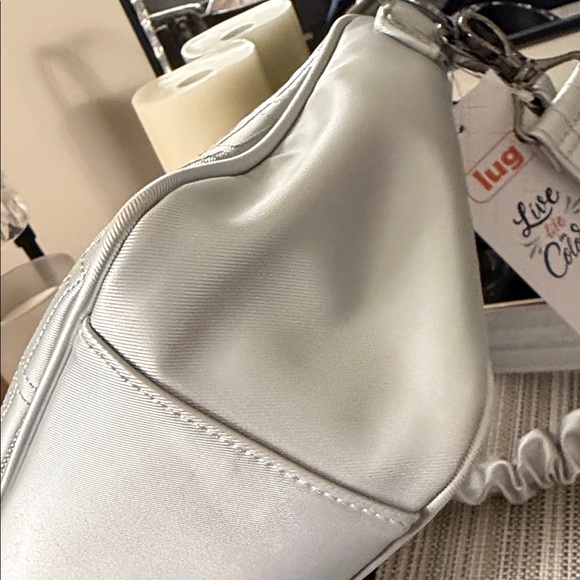 Lug Groove crossbody shoulder bag  metallic silver NWT - Picture 11 of 12